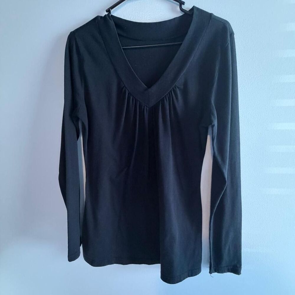 Vintage Y2K black long sleeve v neck with ruched neckline  Size small  #y2k